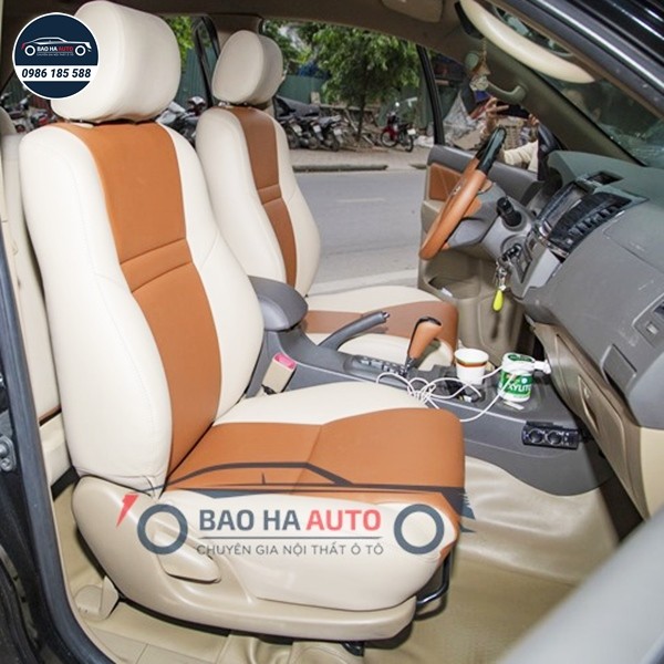 Bọc ghế da công nghiệp cao cấp cho xe Toyota