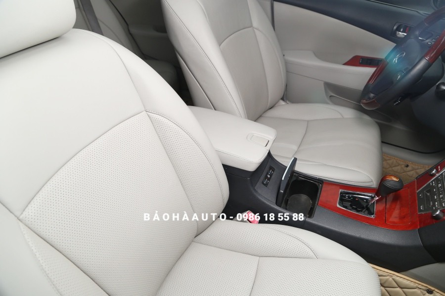 Bọc ghế da Lexus. Thay thiết kế, nâng tầm cảm xúc khi cầm vô lăng