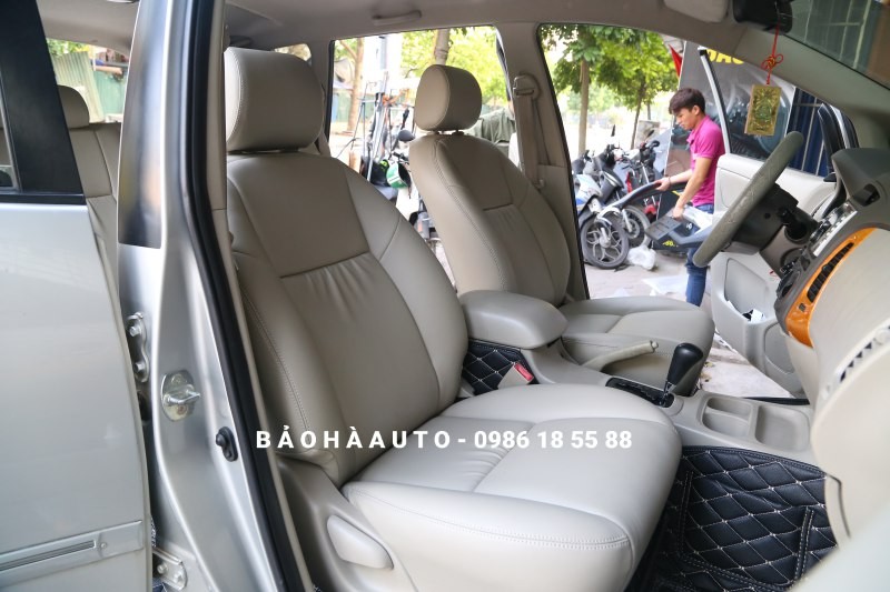 Bọc ghế da cho xe Toyota Innova