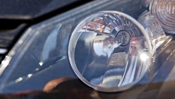 Các loại đèn pha ô tô phổ biến hiện nay