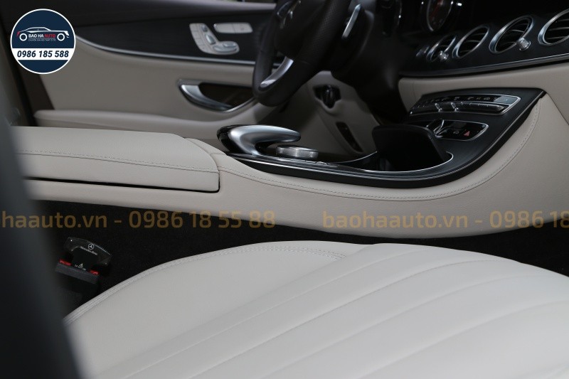 Mẫu bọc ghế da ô tô cho Mercedes E250 đẹp như tranh vẽ
