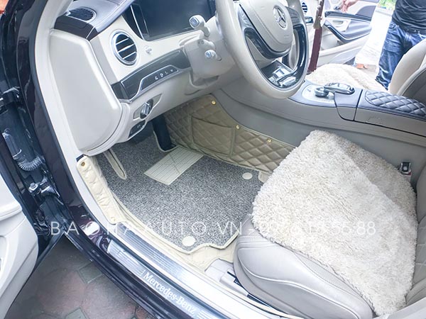 Thảm lót sàn ô tô Mercedes da carbon cao cấp
