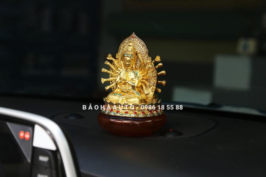 Tượng Phật bản mệnh 12 con giáp đặt trên xe ô tô, bàn làm việc